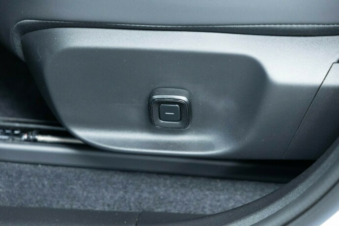volvo-ex30-elektrisitet-2025-big-6