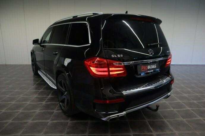 mercedes-benz-gl-bensin-2014-big-1