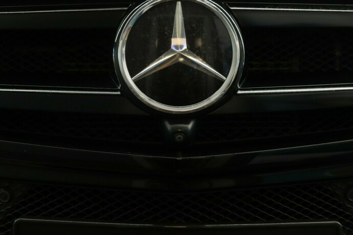 mercedes-benz-gl-bensin-2014-big-55