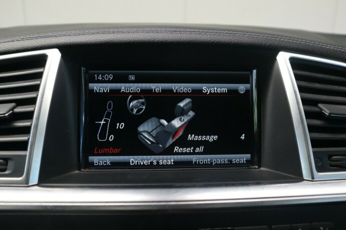 mercedes-benz-gl-bensin-2014-big-47