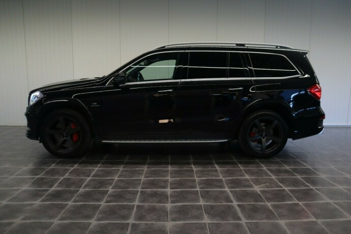 mercedes-benz-gl-bensin-2014-big-4