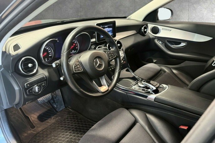 mercedes-benz-c-klasse-elektrisitetbensin-2017-big-9