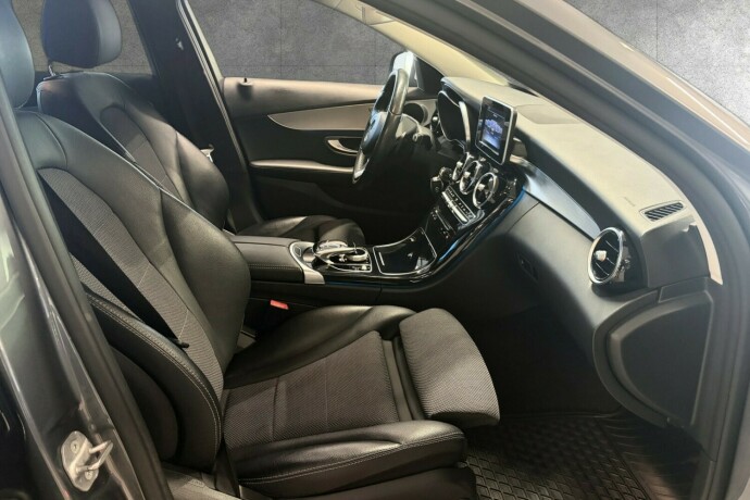 mercedes-benz-c-klasse-elektrisitetbensin-2017-big-26