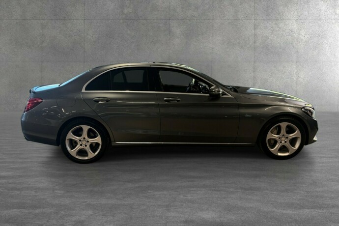 mercedes-benz-c-klasse-elektrisitetbensin-2017-big-6
