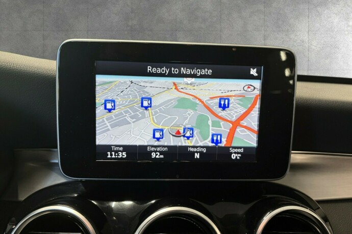 mercedes-benz-c-klasse-elektrisitetbensin-2017-big-20