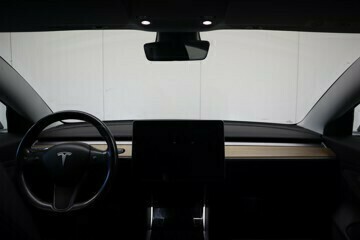 tesla-model-3-elektrisitet-2019-big-12