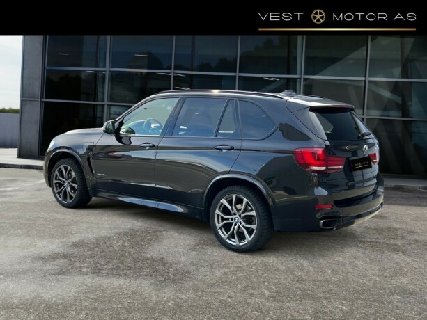 bmw-x5-elektrisitetbensin-2018-big-4