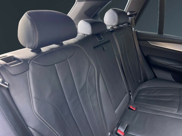 bmw-x5-elektrisitetbensin-2018-big-12