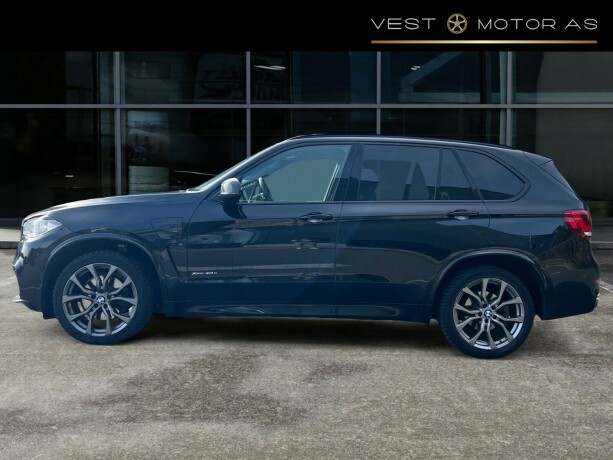 bmw-x5-elektrisitetbensin-2018-big-3