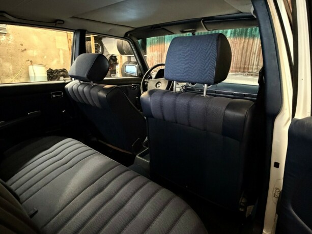 mercedes-benz-e-klasse-bensin-1981-big-32