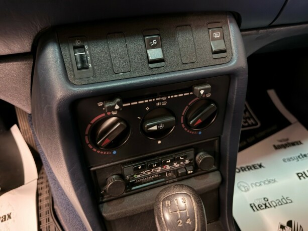 mercedes-benz-e-klasse-bensin-1981-big-25