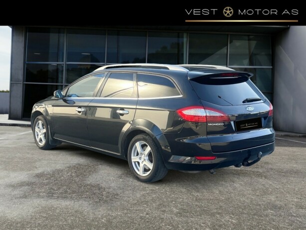ford-mondeo-diesel-2008-big-4