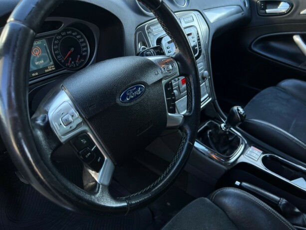 ford-mondeo-diesel-2008-big-17