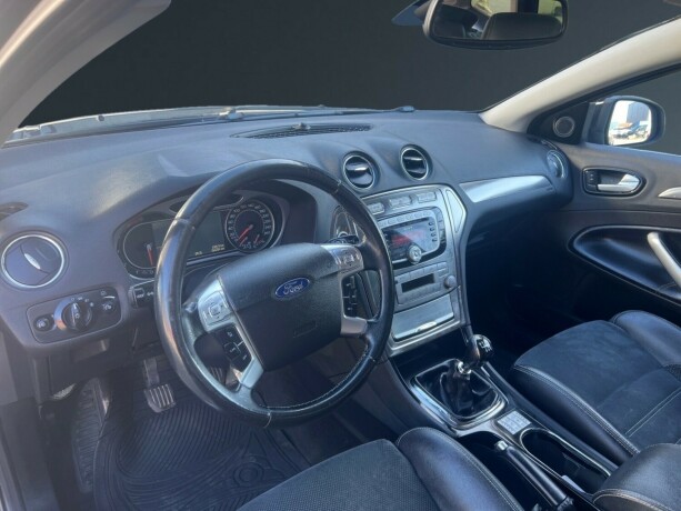 ford-mondeo-diesel-2008-big-9