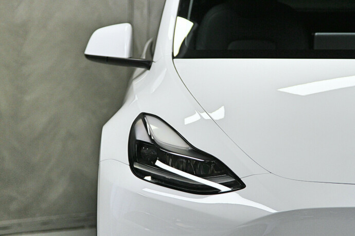 tesla-model-y-elektrisitet-2024-big-17
