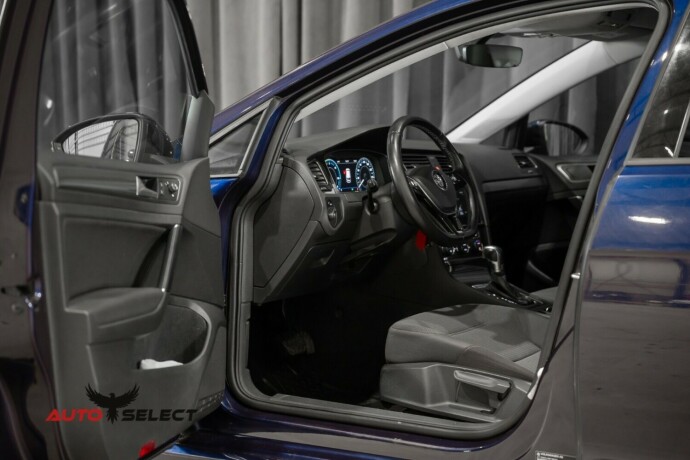 volkswagen-golf-elektrisitet-2018-big-18