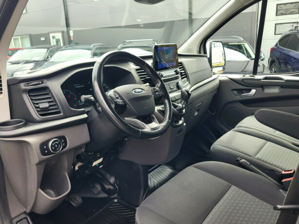 ford-transit-custom-diesel-2021-big-15