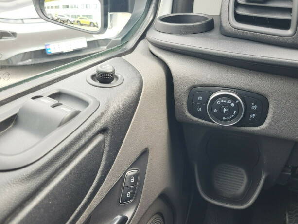 ford-transit-custom-diesel-2021-big-26