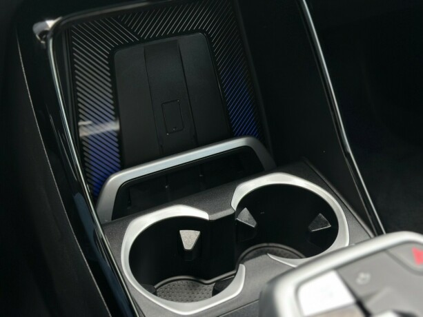 bmw-ix1-elektrisitet-2025-big-19