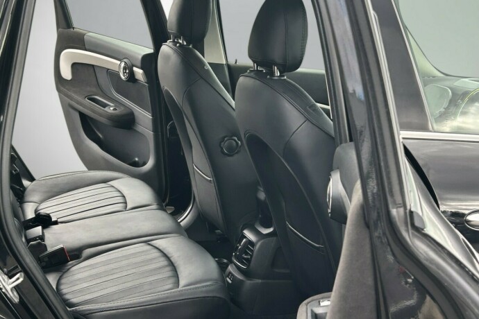 mini-countryman-elektrisitetbensin-2021-big-16