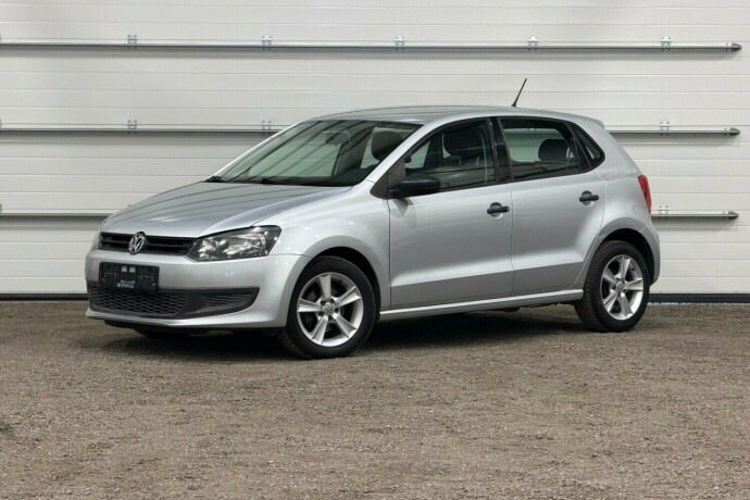 volkswagen-polo-bensin-2010-big-6