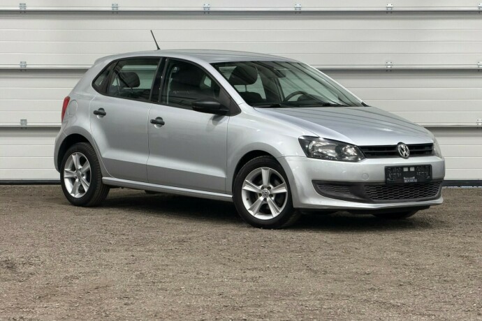 volkswagen-polo-bensin-2010-big-0