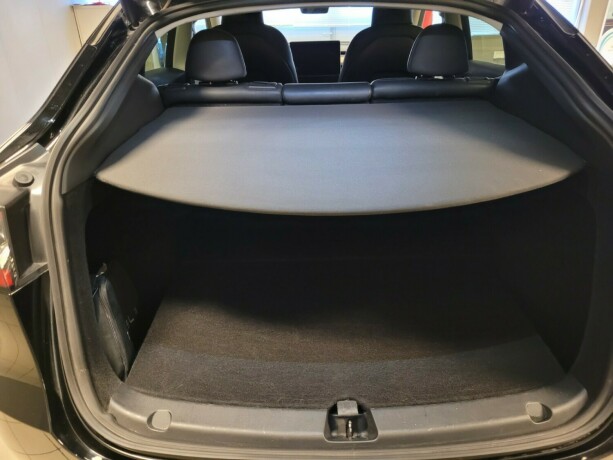 tesla-model-y-elektrisitet-2023-big-17