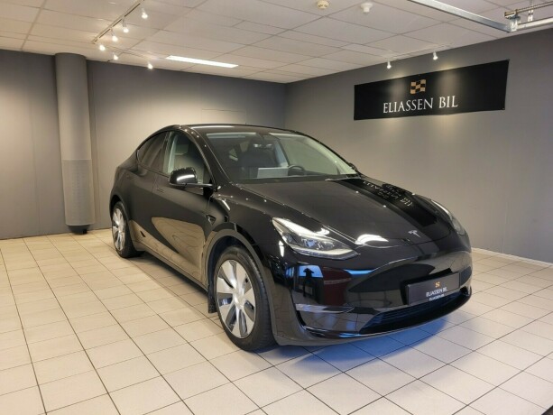 tesla-model-y-elektrisitet-2023-big-8