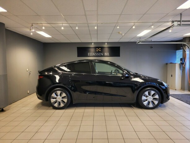tesla-model-y-elektrisitet-2023-big-2