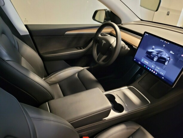 tesla-model-y-elektrisitet-2023-big-12