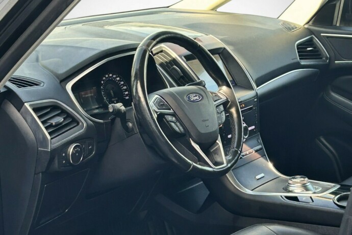 ford-galaxy-diesel-2020-big-6