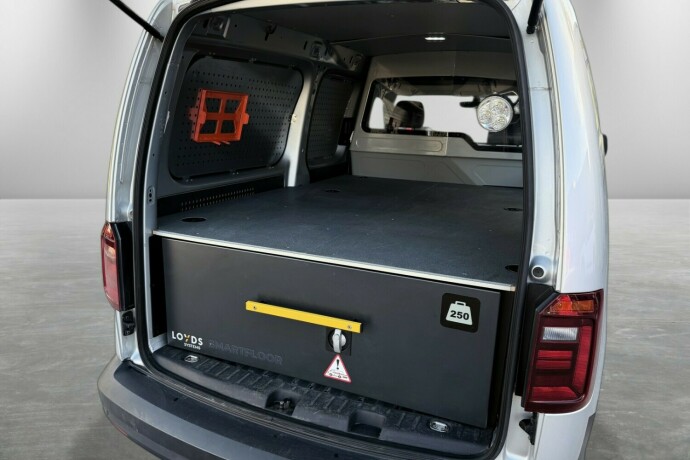 volkswagen-caddy-diesel-2020-big-24