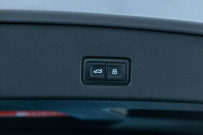 audi-q4-e-tron-elektrisitet-2022-big-11