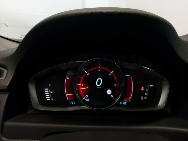 volvo-xc-70-diesel-2016-big-31