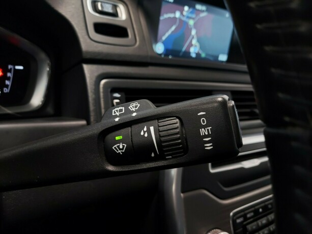 volvo-xc-70-diesel-2016-big-32