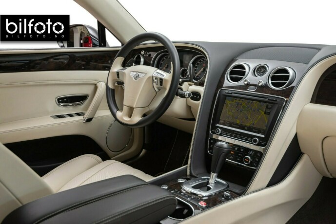 bentley-flying-spur-bensin-2014-big-48