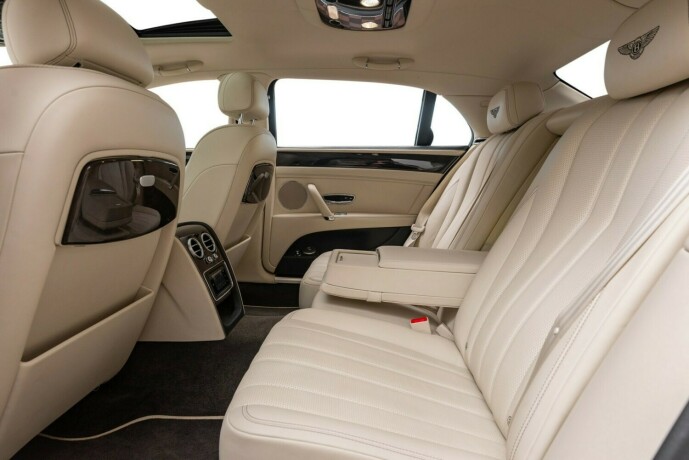bentley-flying-spur-bensin-2014-big-13