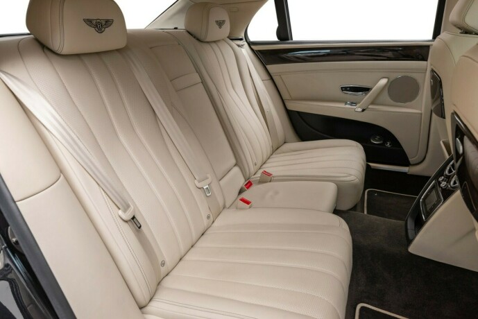 bentley-flying-spur-bensin-2014-big-45