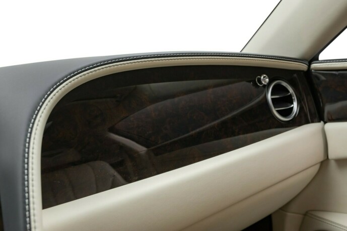 bentley-flying-spur-bensin-2014-big-10