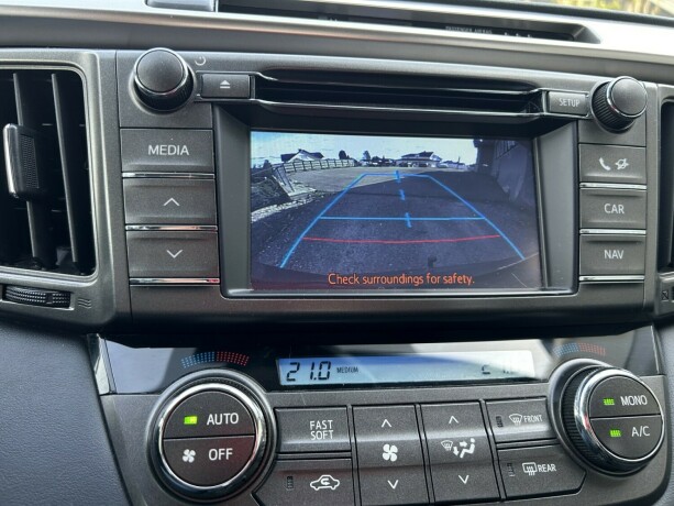 toyota-rav4-diesel-2013-big-23