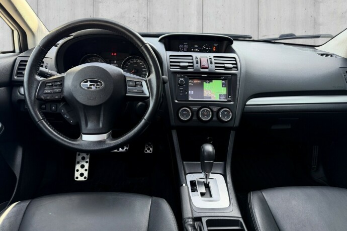 subaru-impreza-bensin-2014-big-8