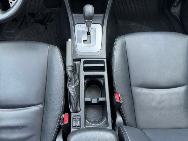 subaru-impreza-bensin-2014-big-12