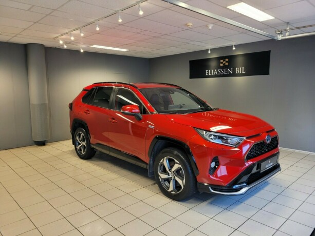 toyota-rav4-plug-in-petrol-2020-big-10