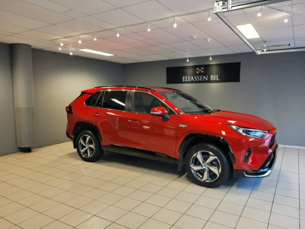 toyota-rav4-plug-in-petrol-2020-big-2