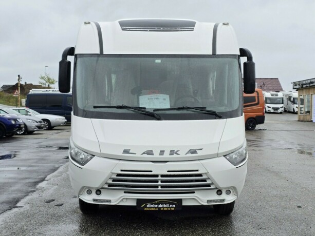 laika-ecovip-712-queensbed-senkeseng-alde-stort-kj248leskap-l-sittegruppe-diesel-2019-big-1