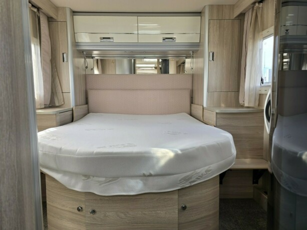 laika-ecovip-712-queensbed-senkeseng-alde-stort-kj248leskap-l-sittegruppe-diesel-2019-big-43
