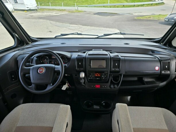 laika-ecovip-712-queensbed-senkeseng-alde-stort-kj248leskap-l-sittegruppe-diesel-2019-big-30