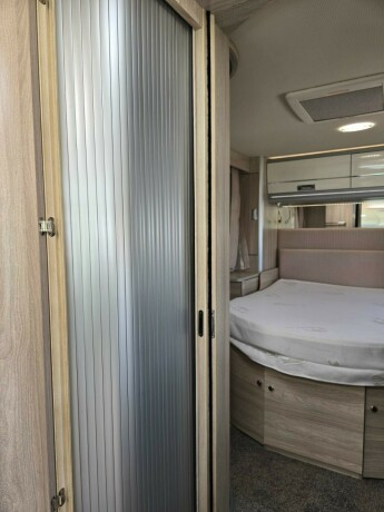 laika-ecovip-712-queensbed-senkeseng-alde-stort-kj248leskap-l-sittegruppe-diesel-2019-big-58