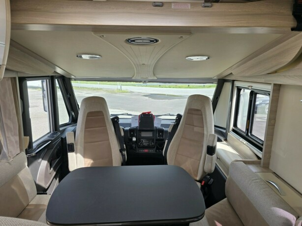 laika-ecovip-712-queensbed-senkeseng-alde-stort-kj248leskap-l-sittegruppe-diesel-2019-big-35