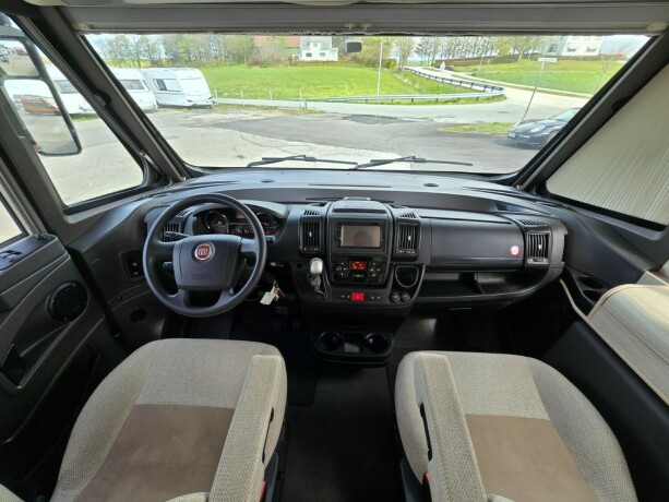 laika-ecovip-712-queensbed-senkeseng-alde-stort-kj248leskap-l-sittegruppe-diesel-2019-big-29